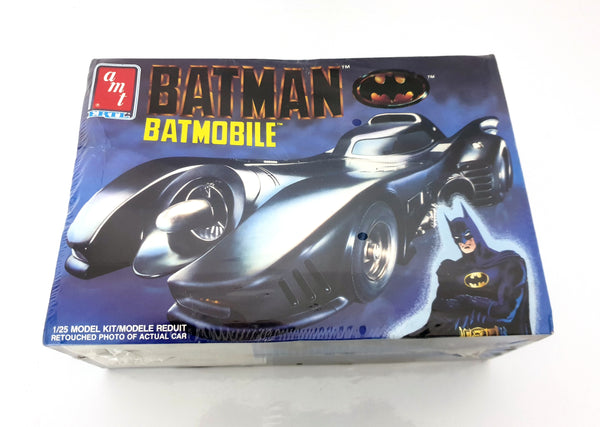 1989 ERTL DC Batman Returns 10 inch Batmobile Model Kit 1:25 1/25