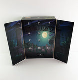 A Springfield Cemetery themed 13-day advent calendar box, shown open to reveal 13 numbered compartments with a spooky night cemetery illustration.
מארז של 14 דמויות פוקט פופ בגודל "2 (5 ס"מ) מהליין של משפחת סימפסון הסימפסונים
המארז יוצר ע"י פאנקו בשנת 2024, חדש ובמצב טוב.
זהו מארז בתצורה של לוח שנה, המטרה היא לפתוח כל דלת במארז ולהוציא את דמות ההפתעה שבתוכה - כל יום דמות אחרת. במארז הזה - בדלת מספר 13 מסתתרות 2 דמויות.
דמות פעולה אקשן פיגר בובה צעצוע אספנות איסוף וינטג' וינטאג' וינטייג' מחיר רטרו מבצע