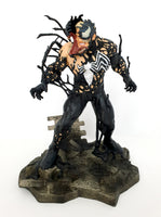 2018 Diamond Select Toys Marvel 9 inch Venom PVC Figure Diorama