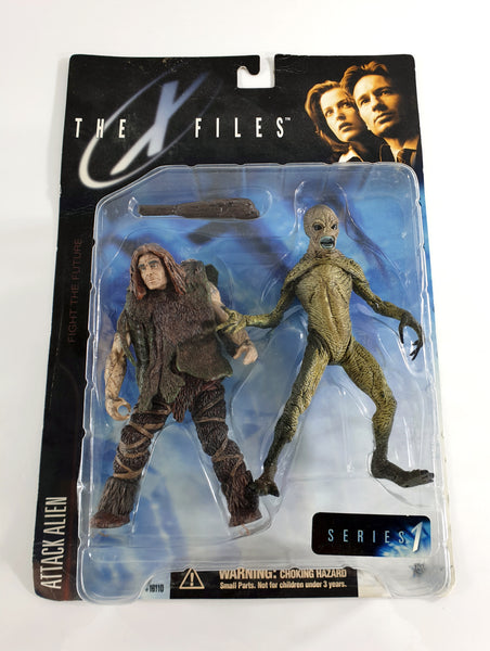 1998 McFarlane Toys The X-Files 6" Attack Alien & Primitive Action Figures
