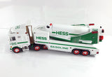 משאית מתכת בגודל 35 ס"מ ומעבורת חלל בגודל 25 ס"מ שנת 1999 HESS